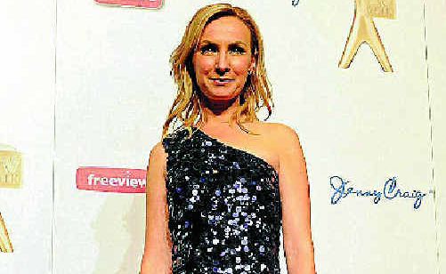 Lisa McCune 8/10